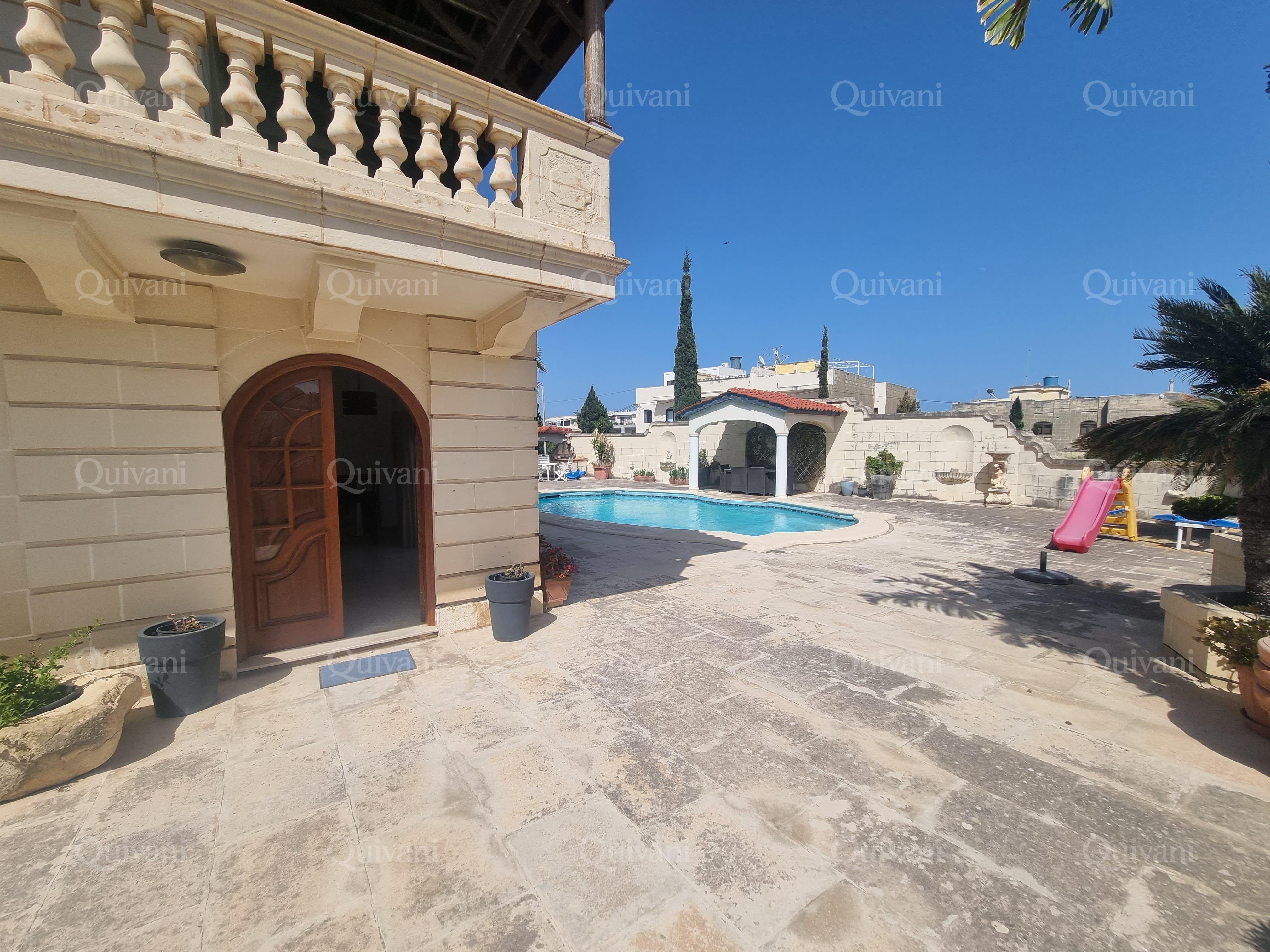 Swieqi Furnished Maisonette