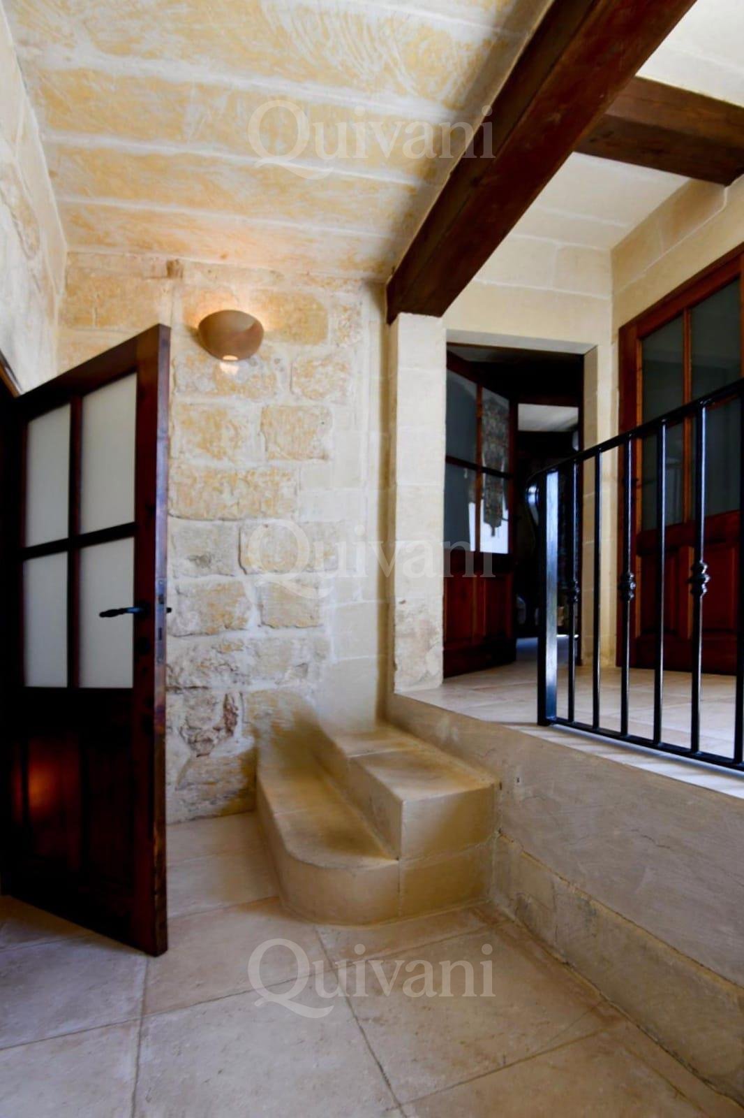 Xaghra Furnished House of Character