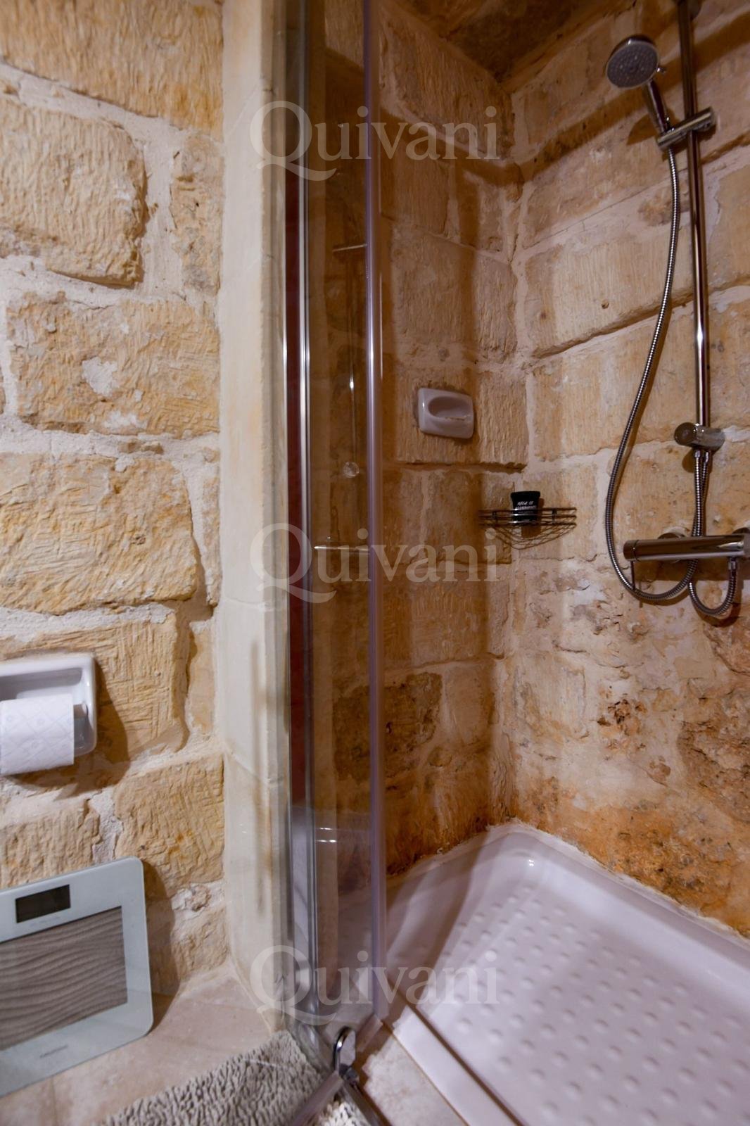 Xaghra Furnished House of Character