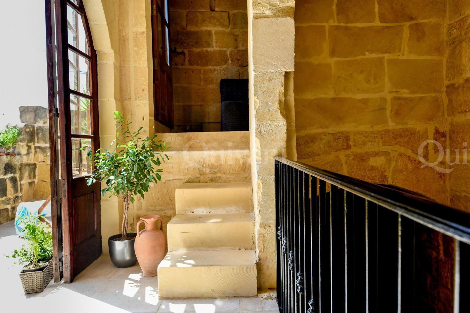 Xaghra Furnished House of Character
