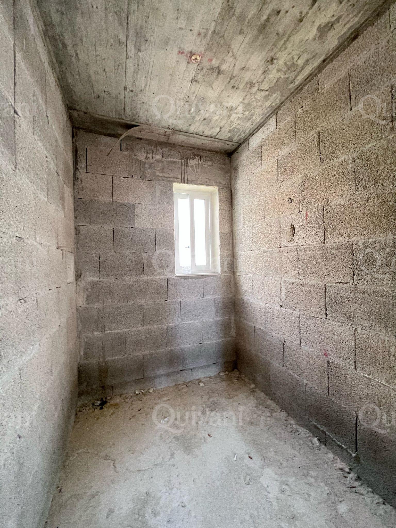 Sannat Shell form Penthouse