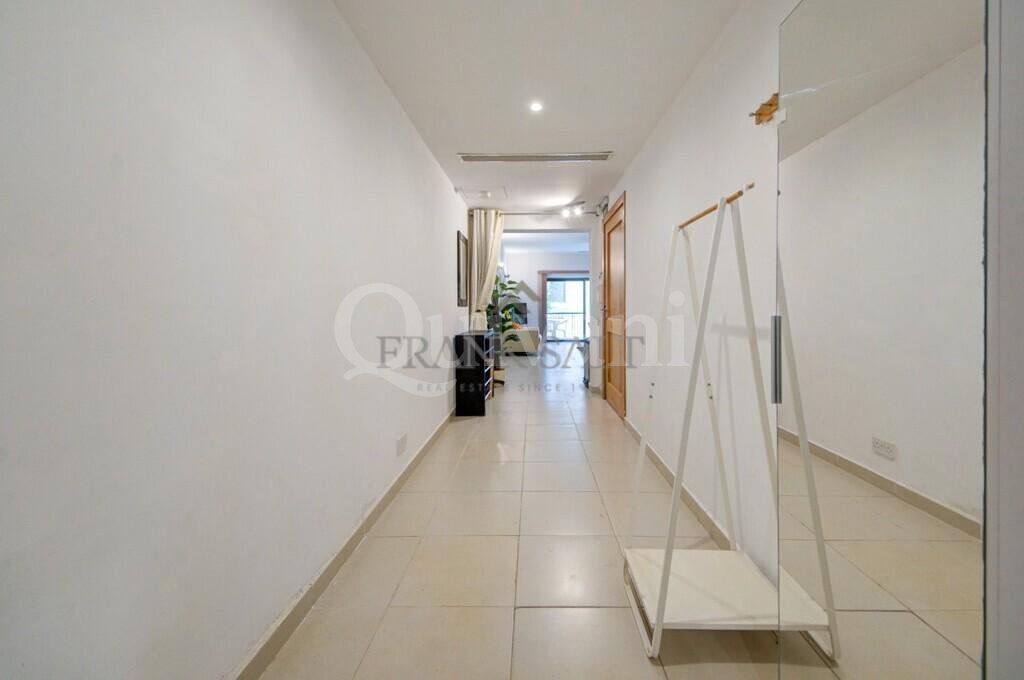 Tas Sellum, Furnished Apartment