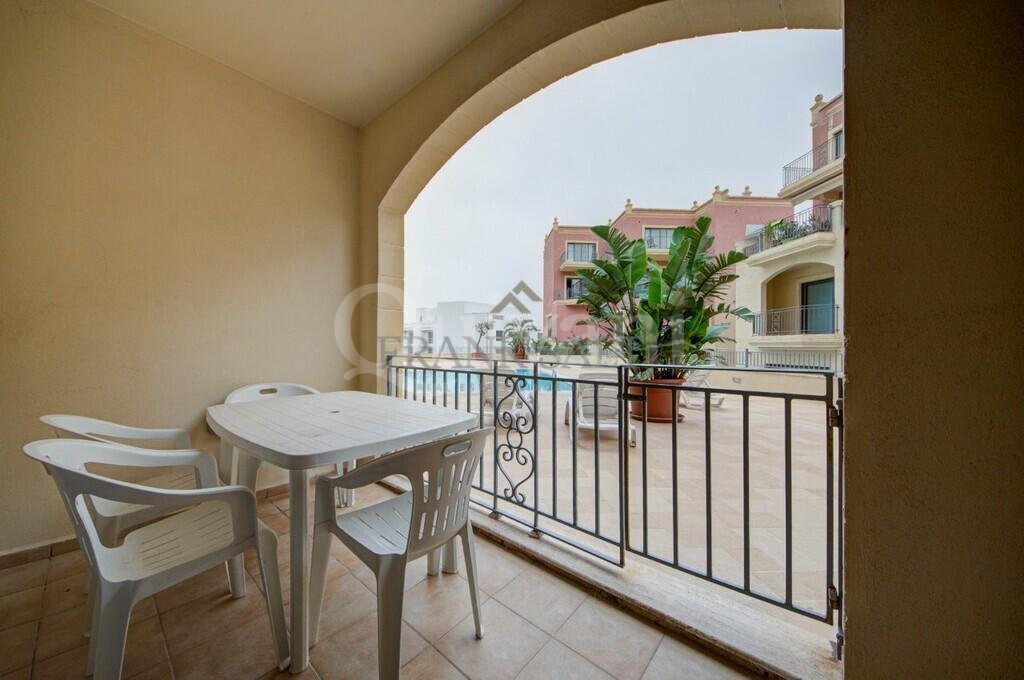 Tas Sellum, Furnished Apartment