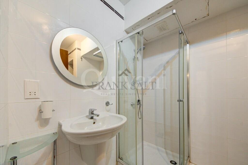 Tas Sellum, Furnished Apartment