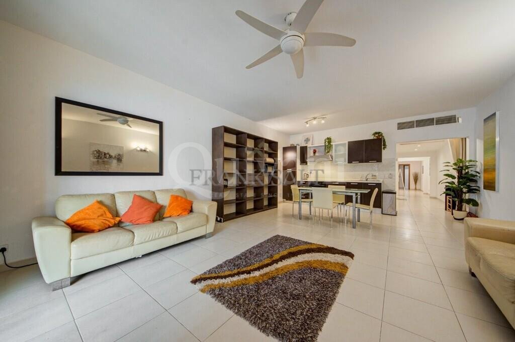 Tas Sellum, Furnished Apartment