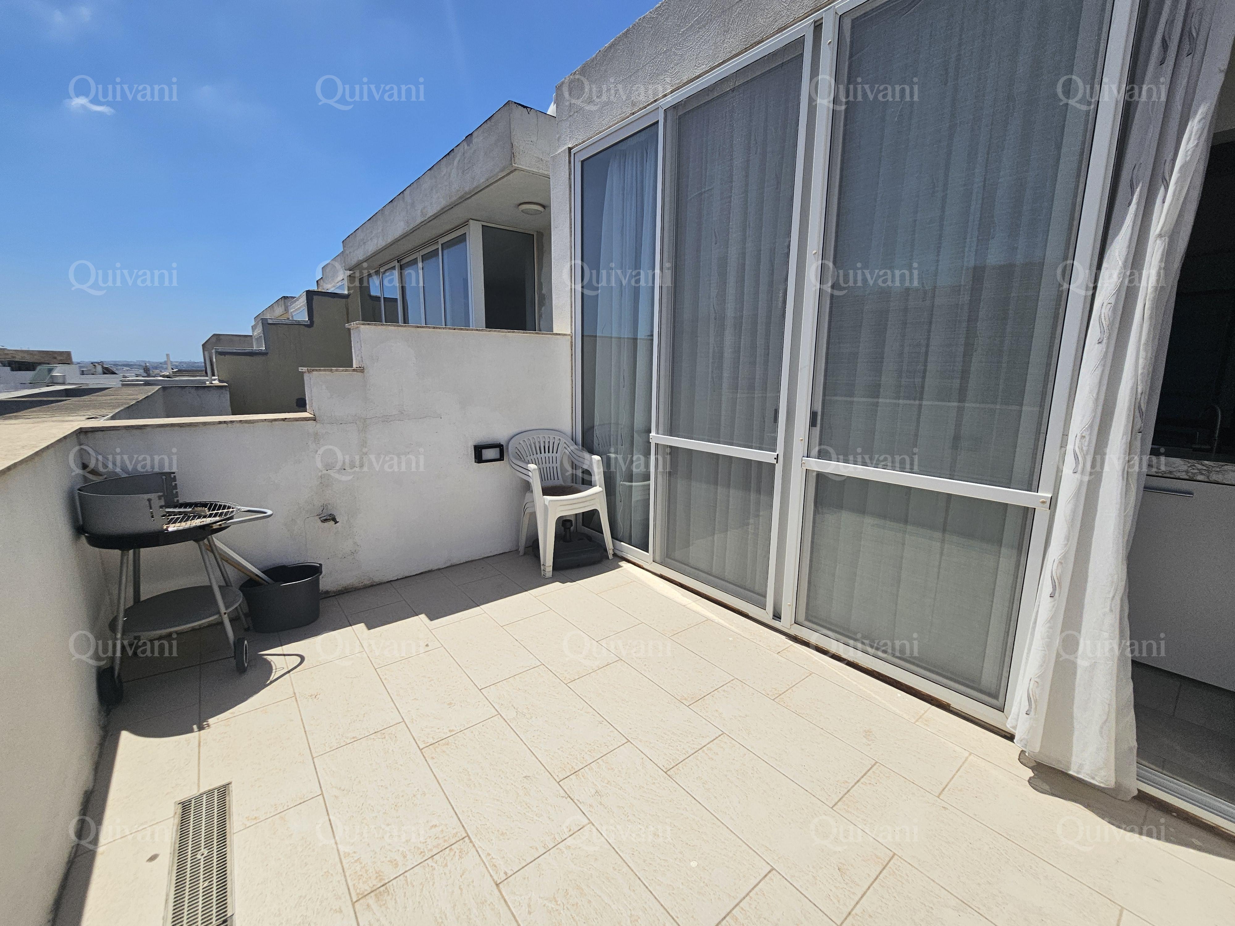 Swatar Penthouse with approved permits to add an extra floor