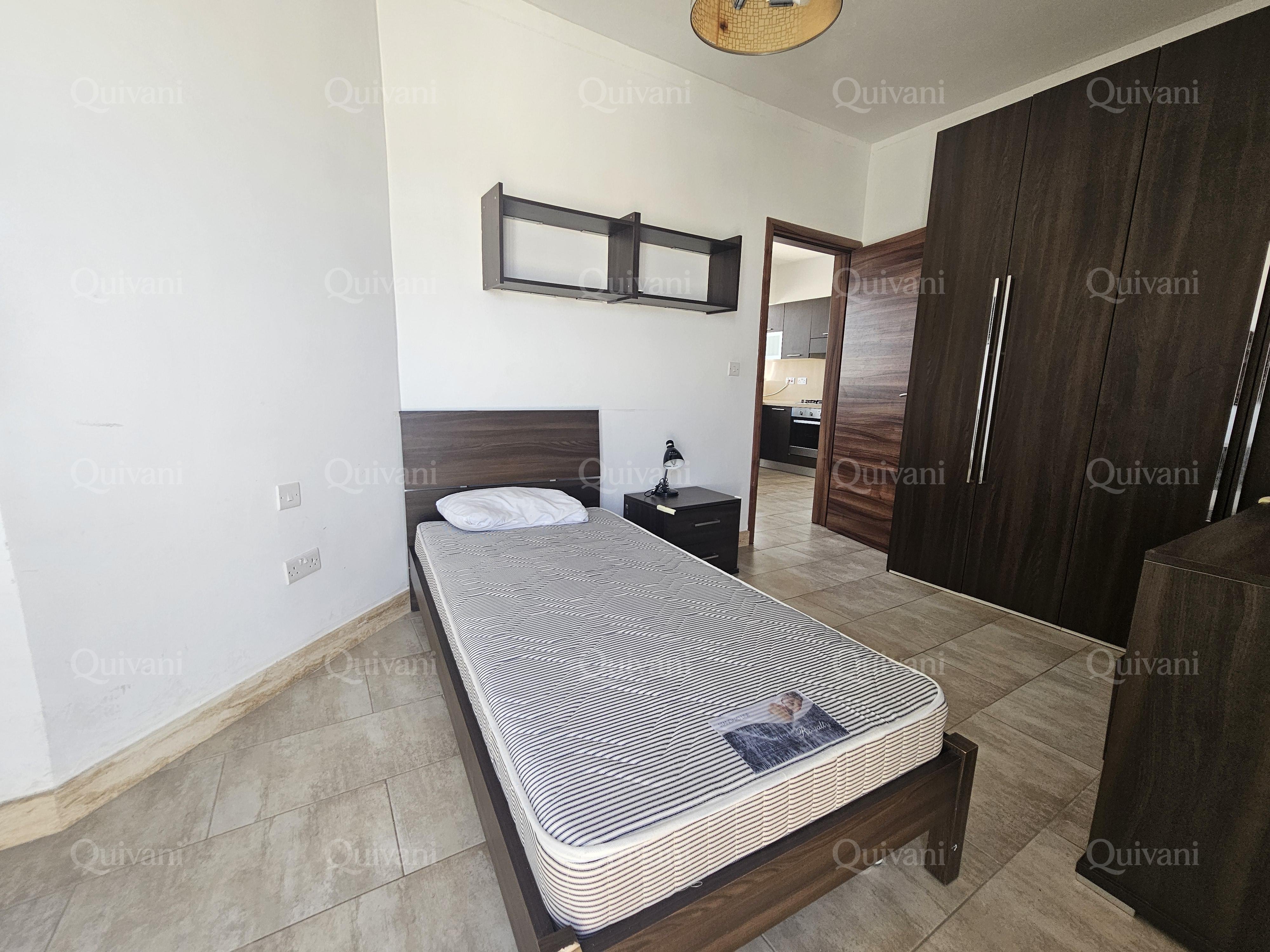 Swatar Penthouse with approved permits to add an extra floor