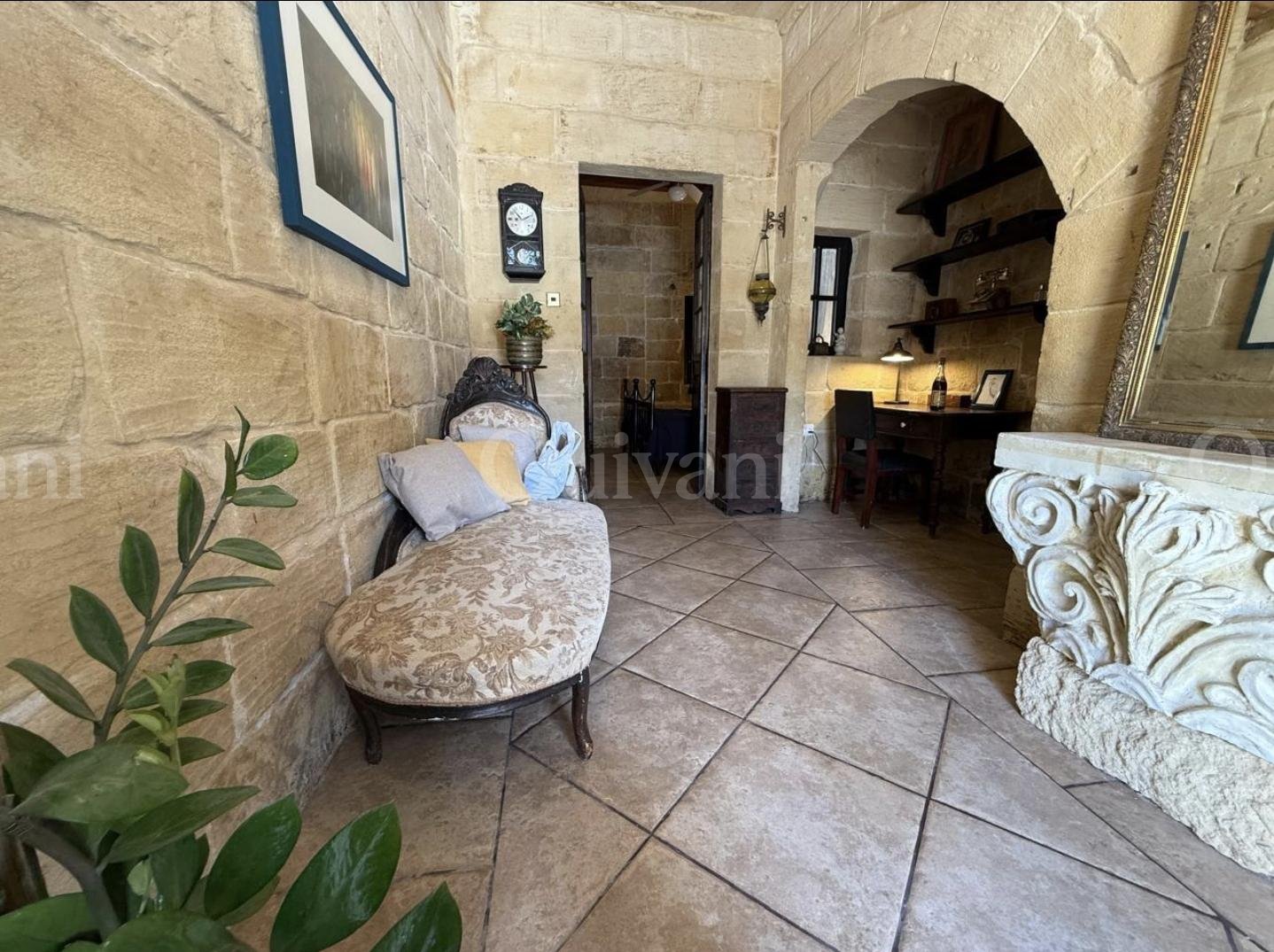 Vittoriosa Furnished Townhouse