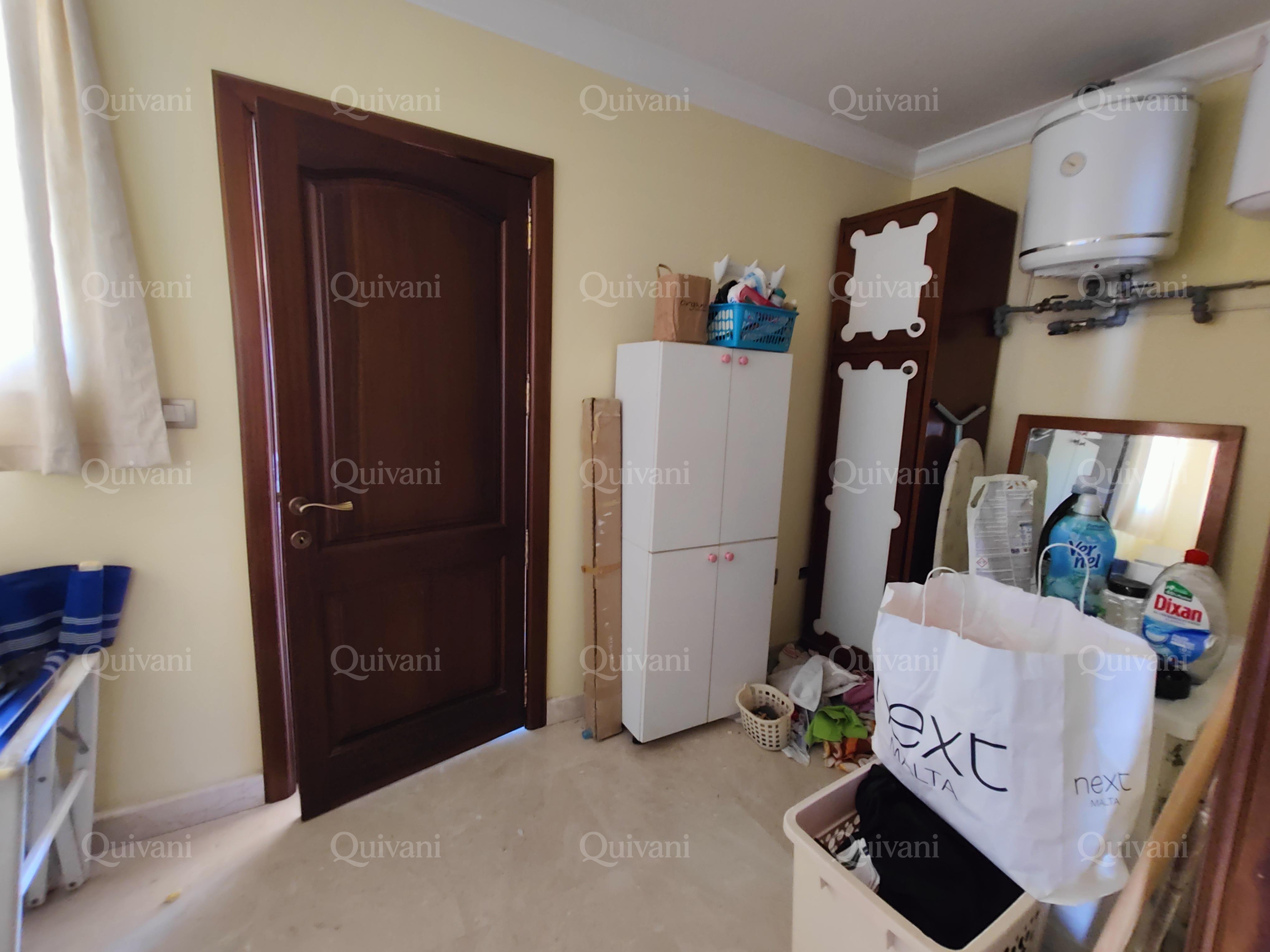 Xemxija 300m² Apartment