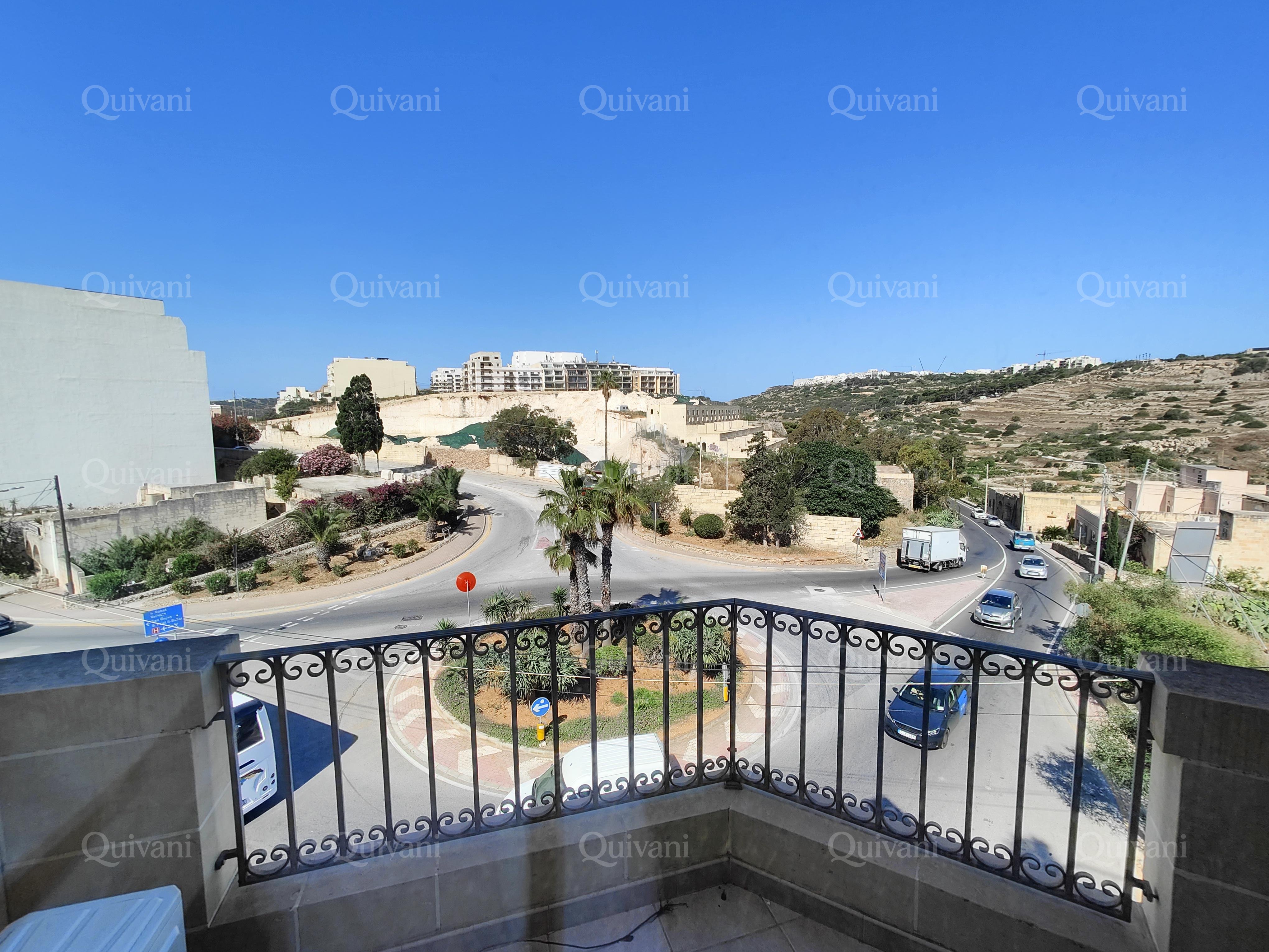 Xemxija 300m² Apartment