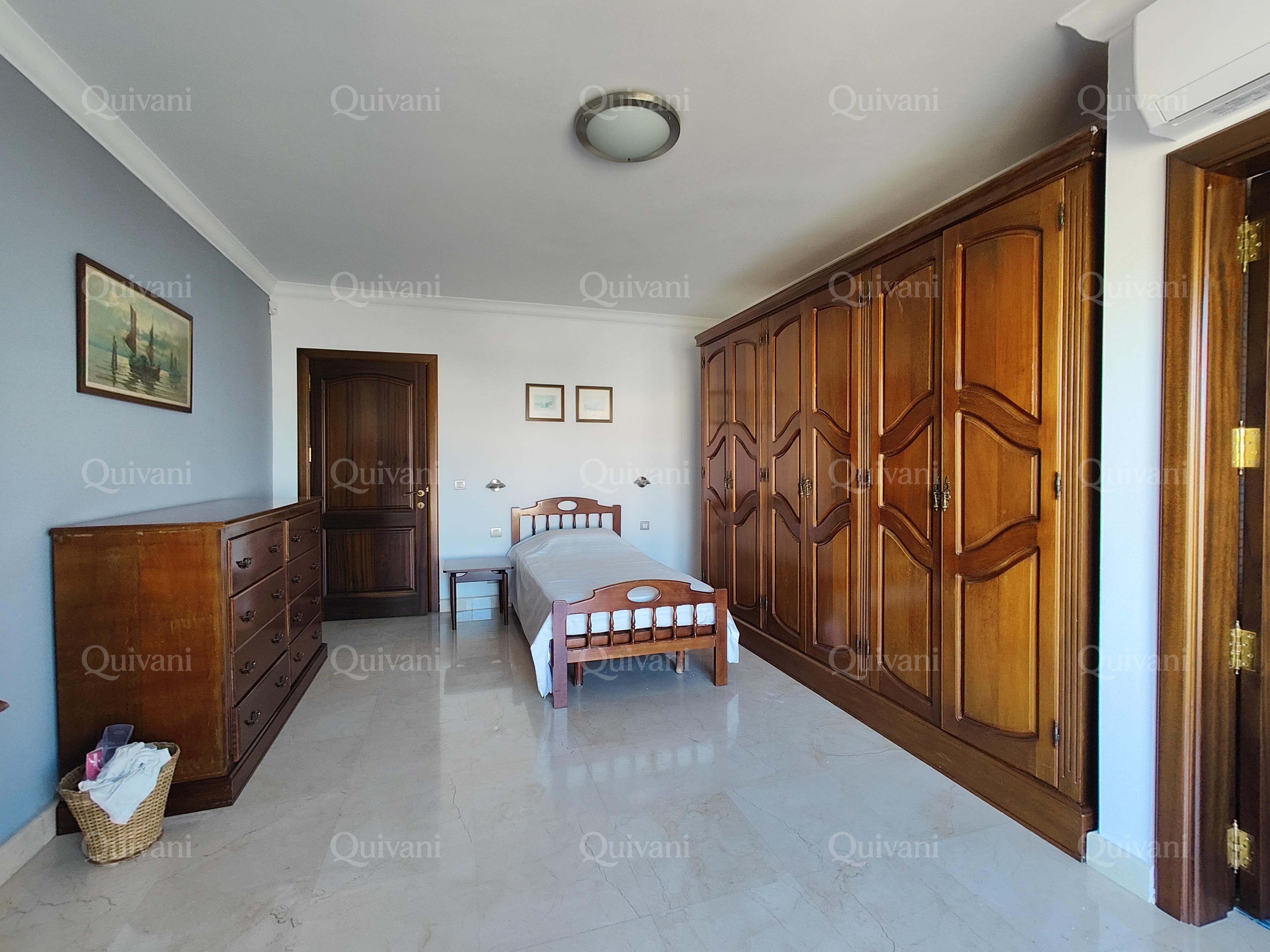 Xemxija 300m² Apartment