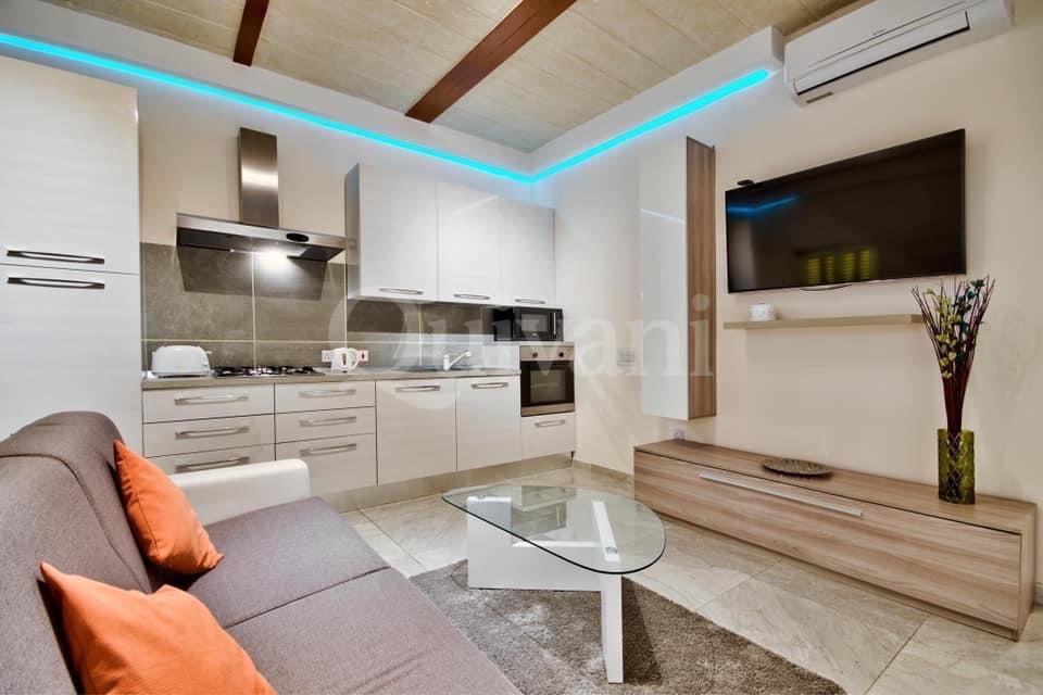St Julians, Finished Maisonette