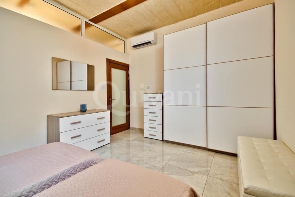 St Julians, Finished Maisonette