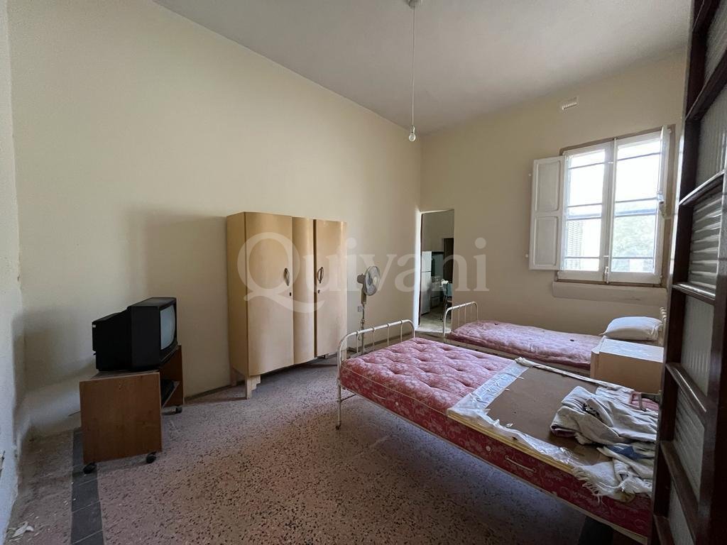 Ghajnsielem, Unconverted House of Character