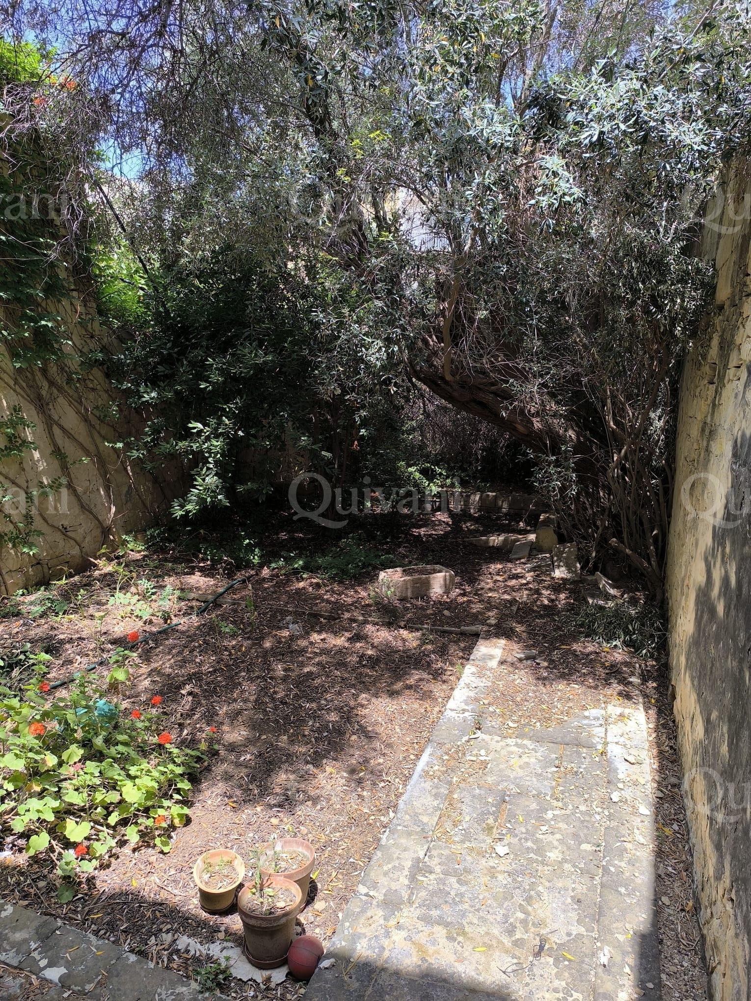 Sliema Unconverted Townhouse
