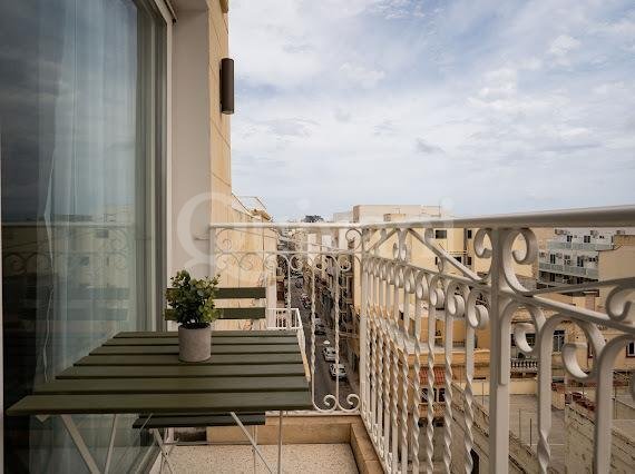 Gzira Furnished Apartment