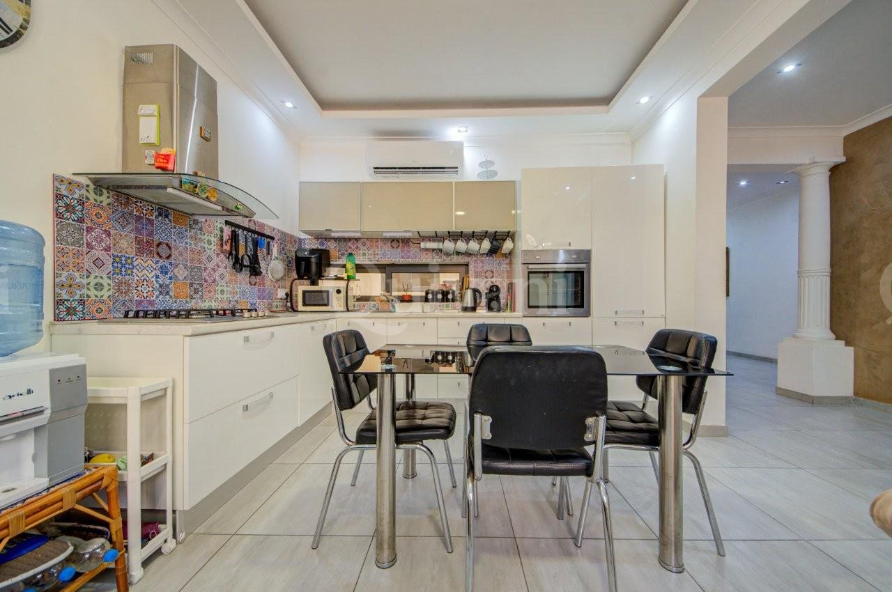 Luqa Maisonette with basement