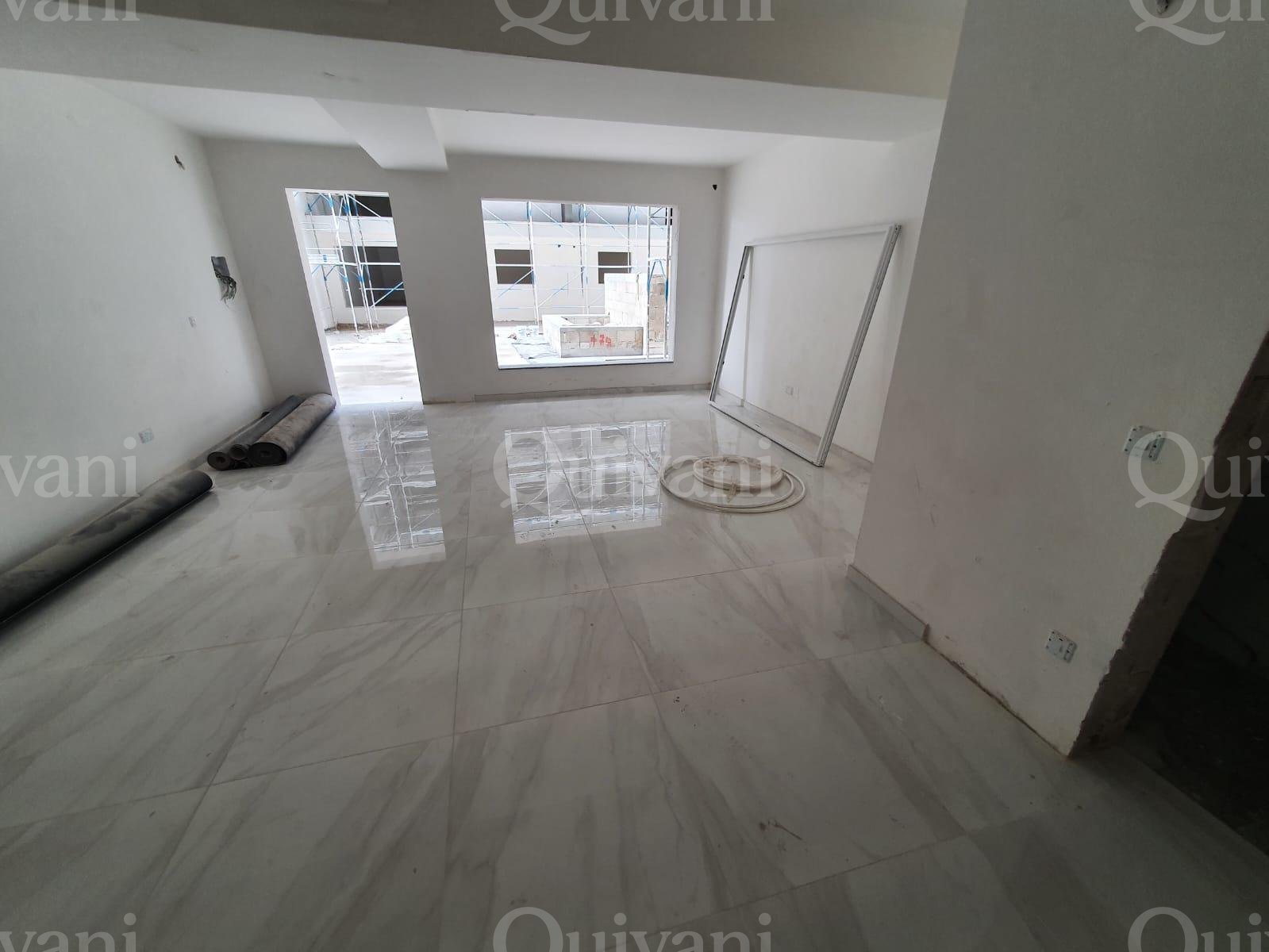 Qawra, Finished Apartment + 1 car garage