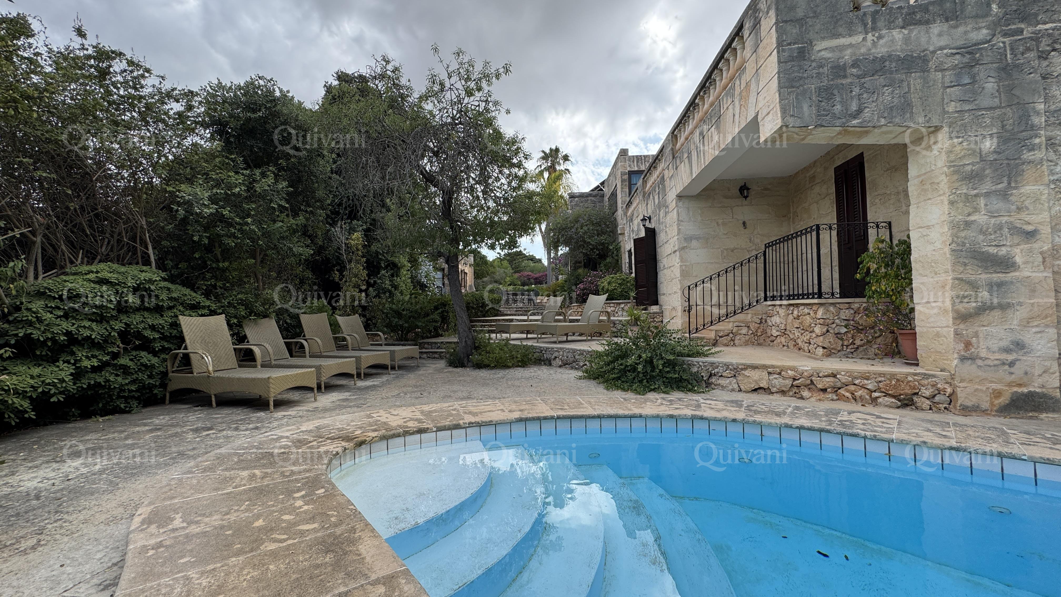 Mosta Furnished Farmhouse