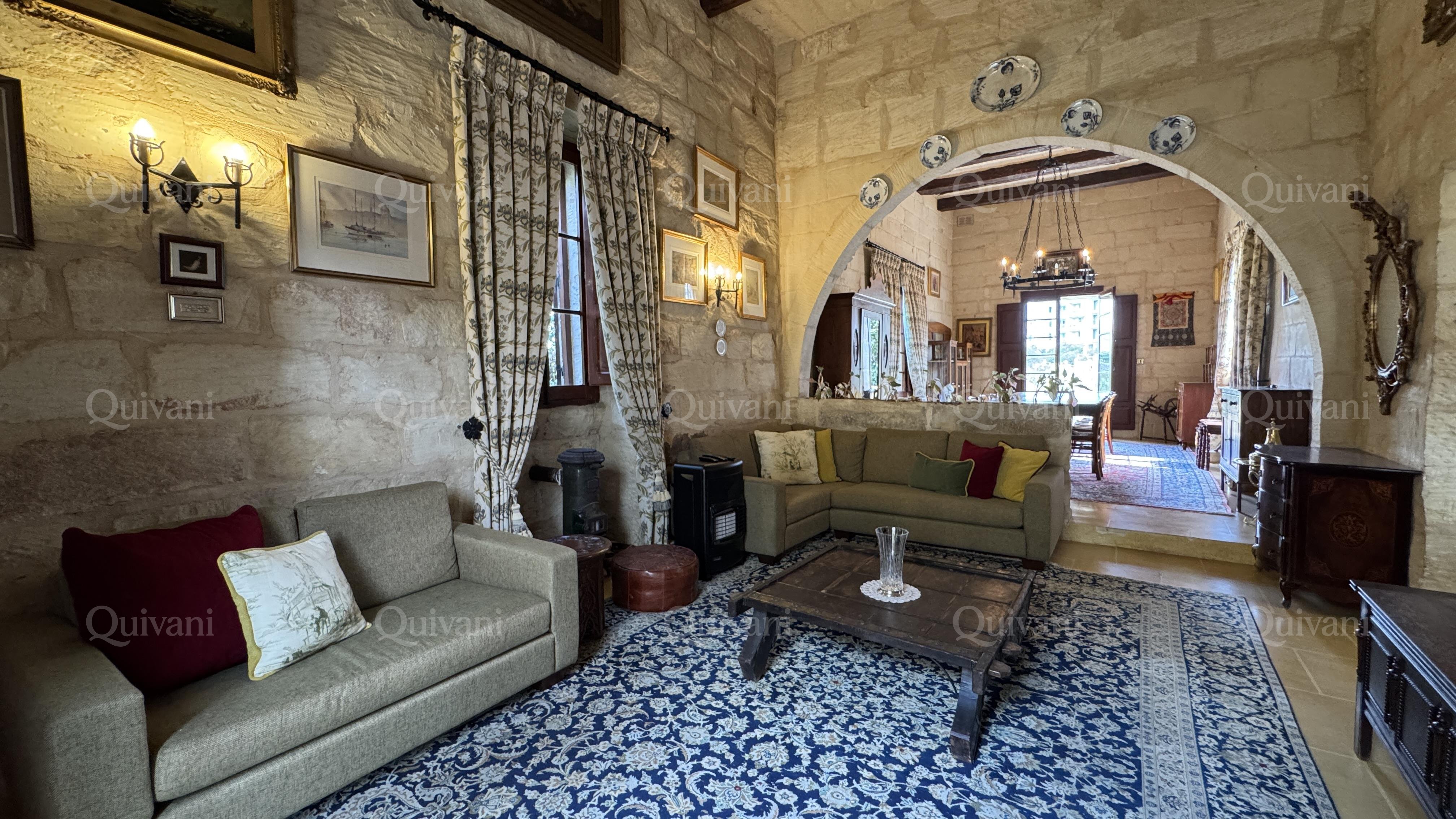 Mosta Furnished Farmhouse