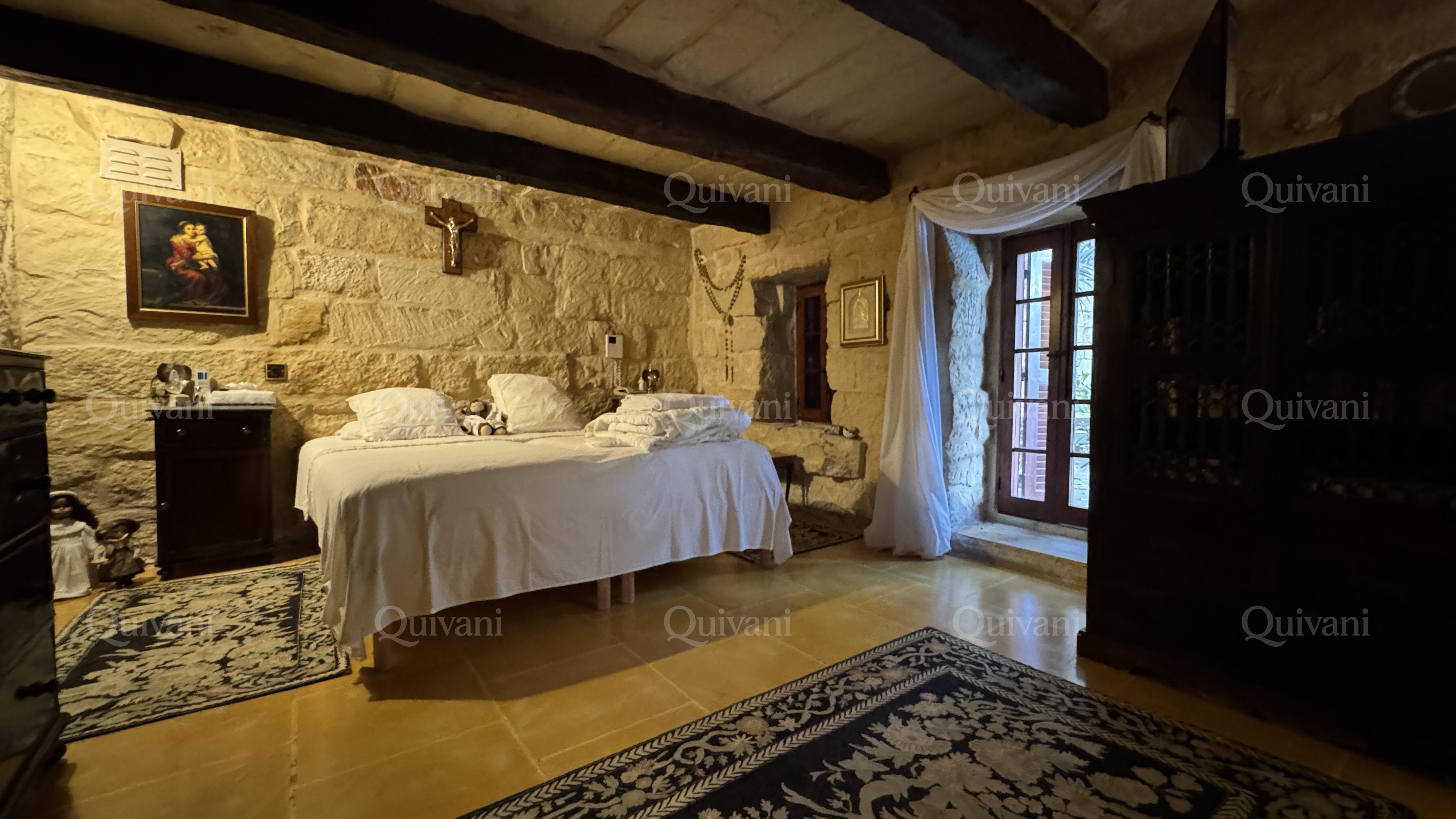 Mosta Furnished Farmhouse