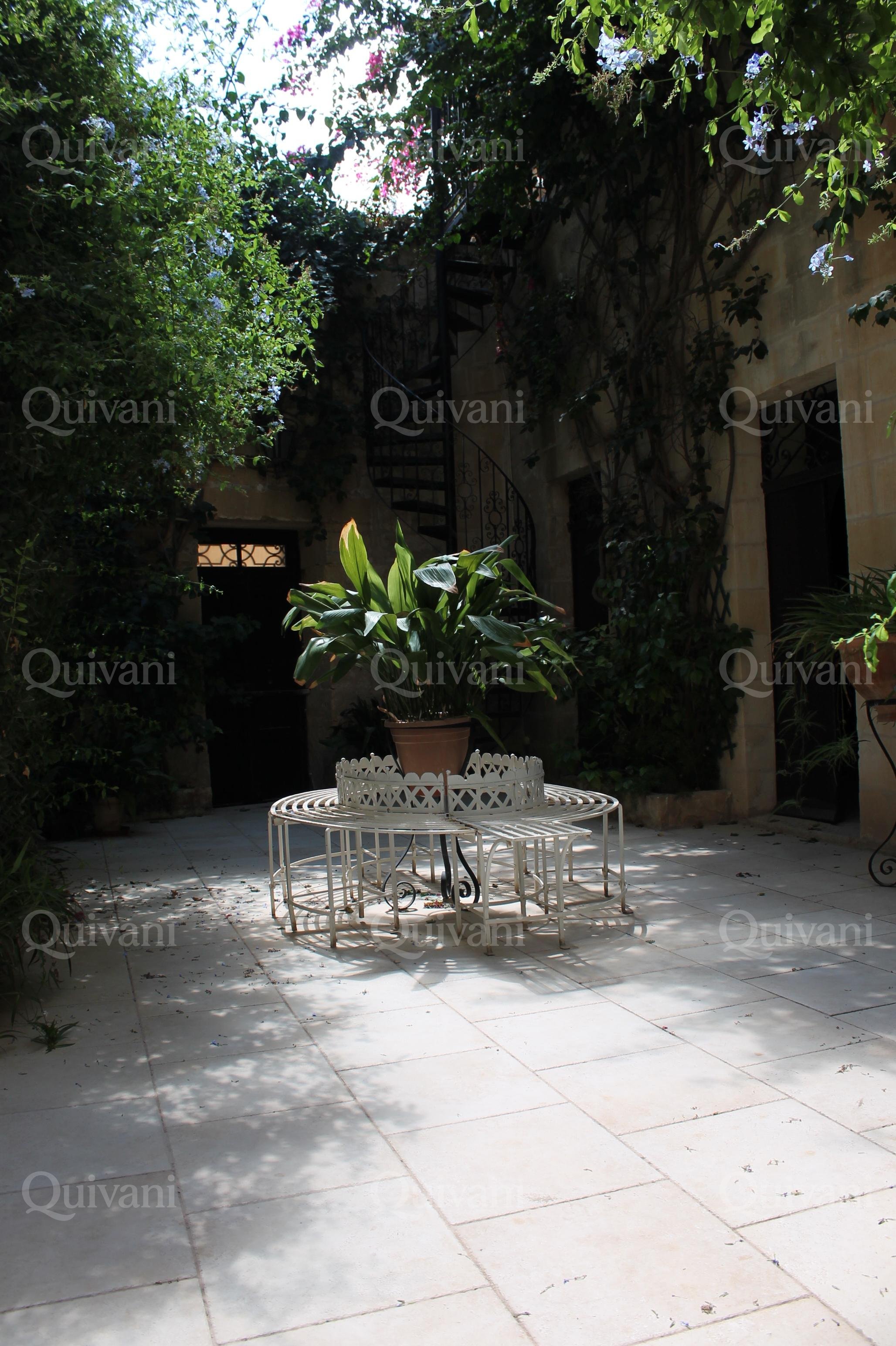 Mdina,  Palazzo