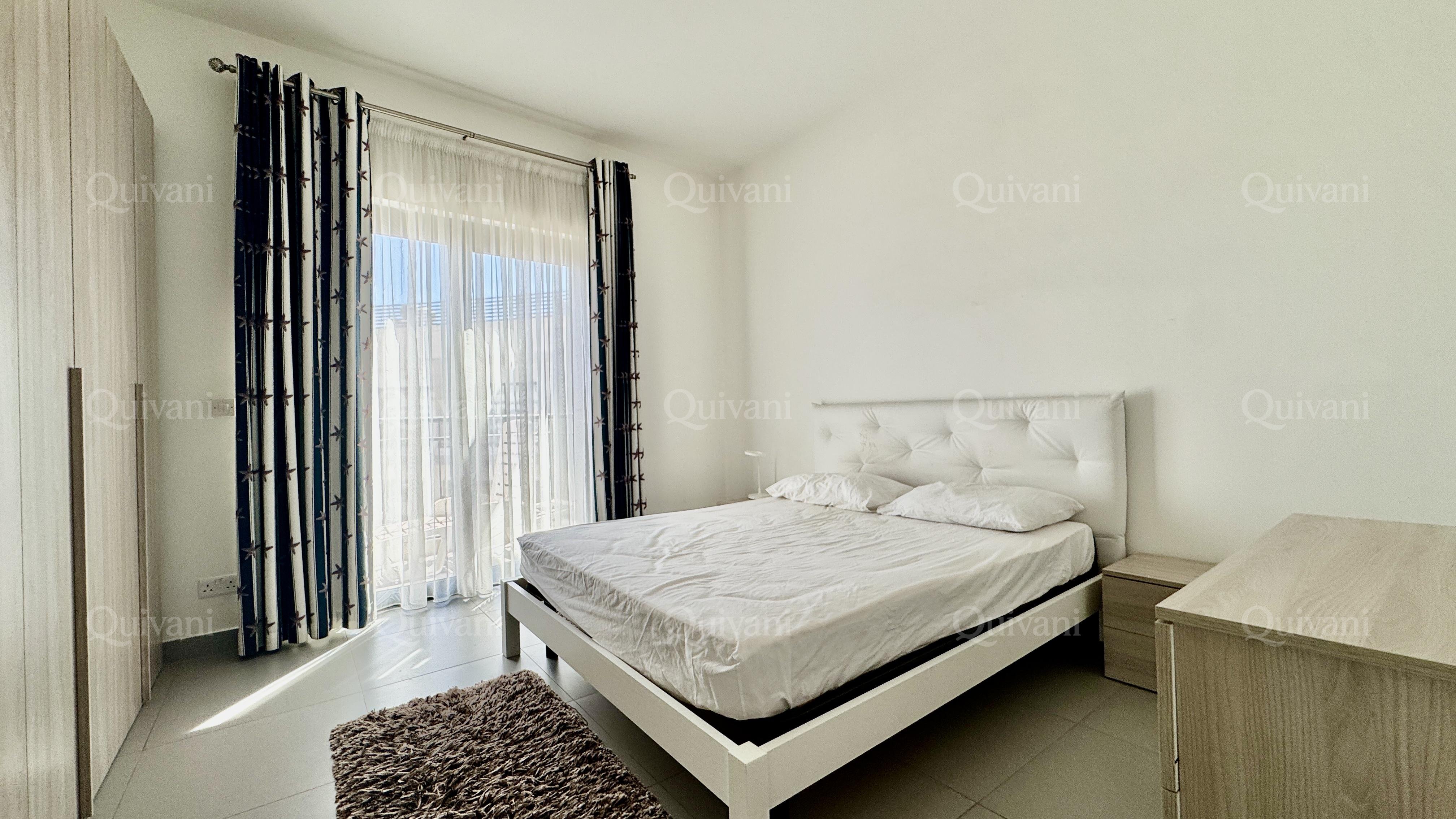 Pender Gardens, Furnished Duplex Apartment