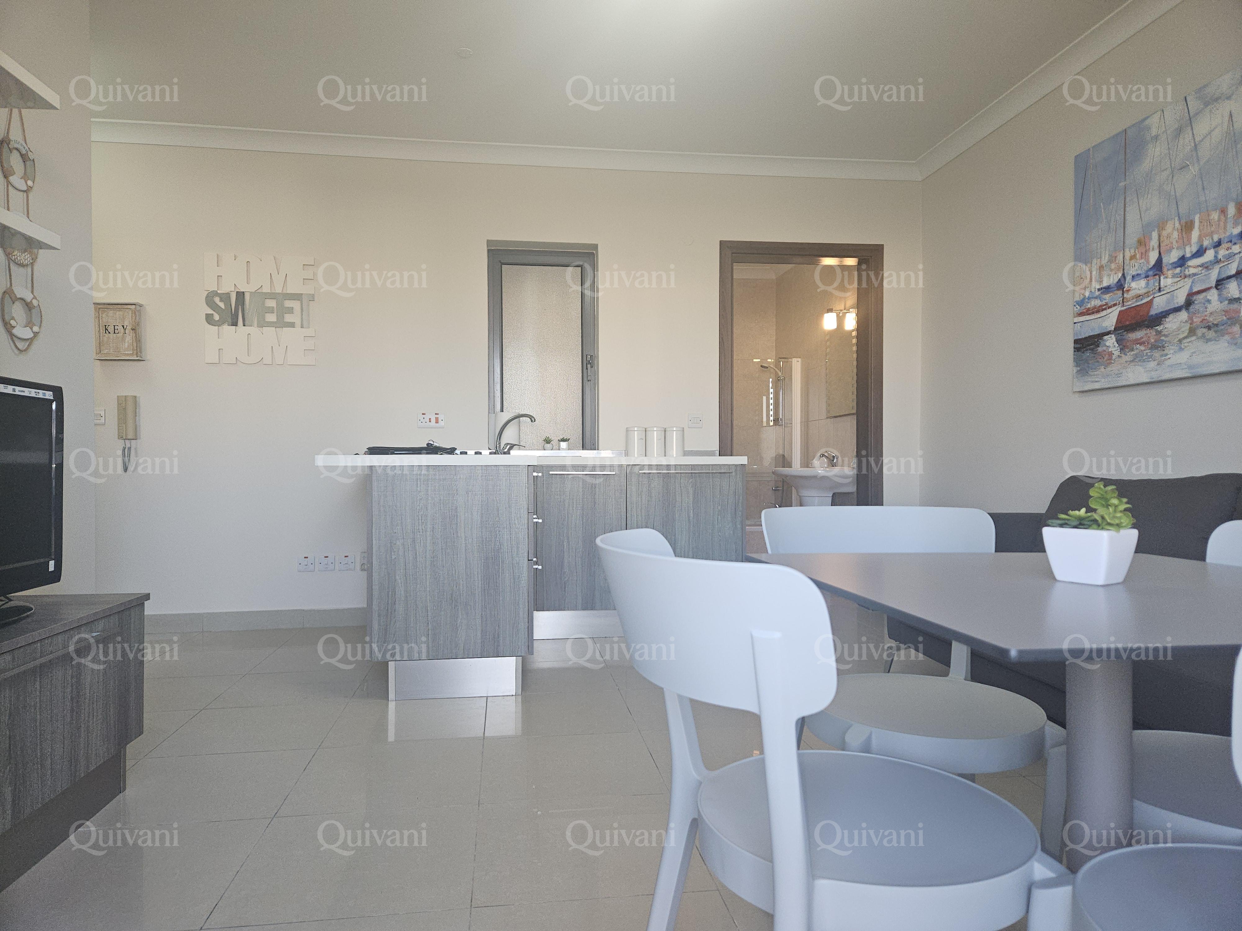Qawra Furnished Penthouse with Airspace