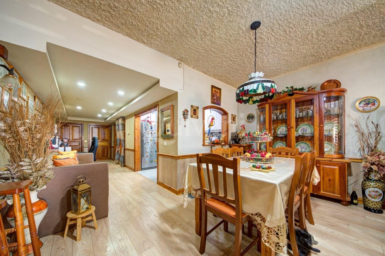 Ghajnsielem Furnished Maisonette