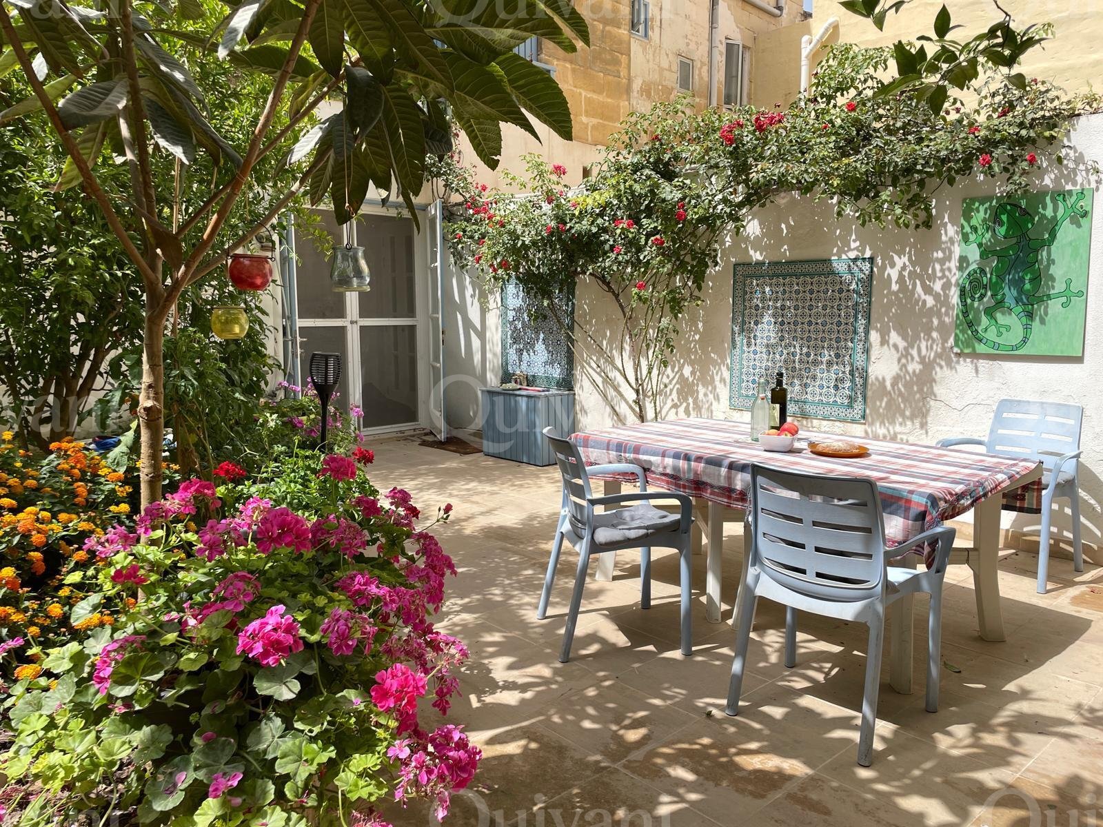 Cospicua Furnished Townhouse