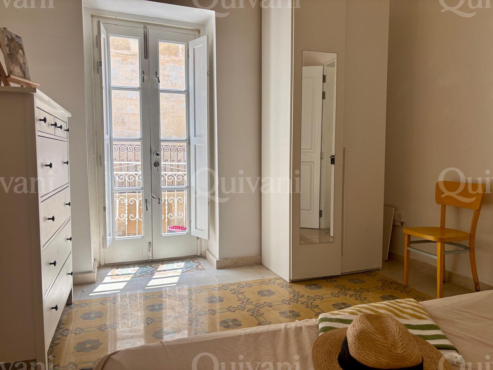Cospicua Furnished Townhouse