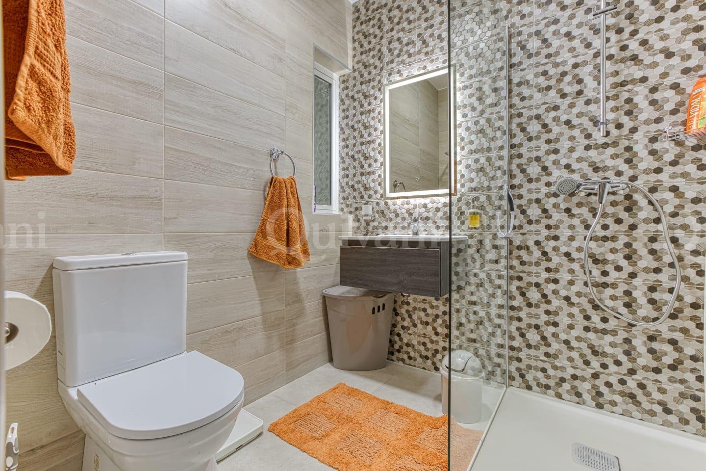 Pembroke Furnished Maisonette