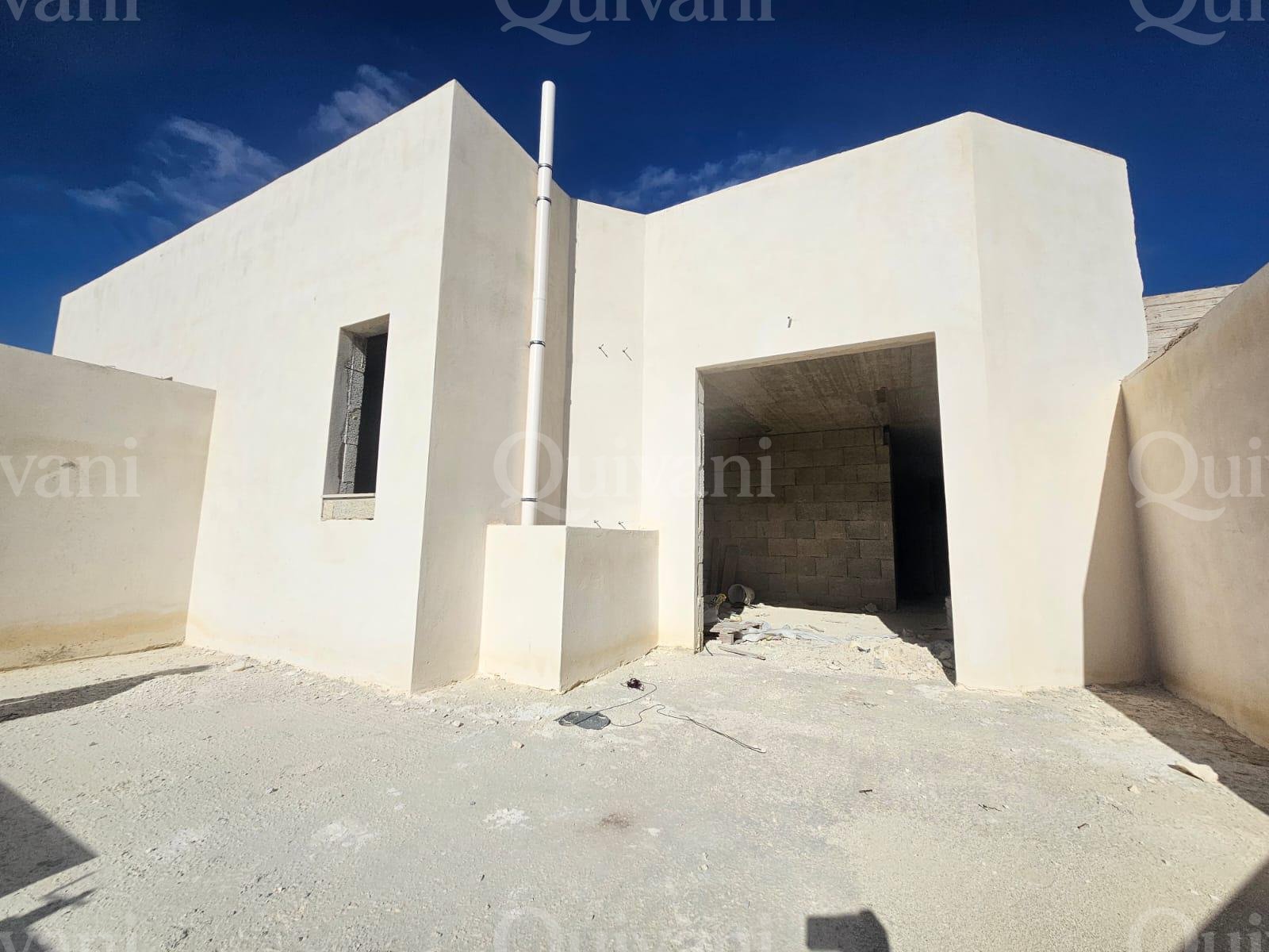 Xaghra, Shell form Penthouse