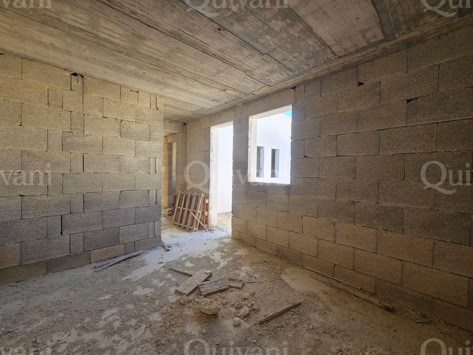 Xaghra, Shell form Penthouse