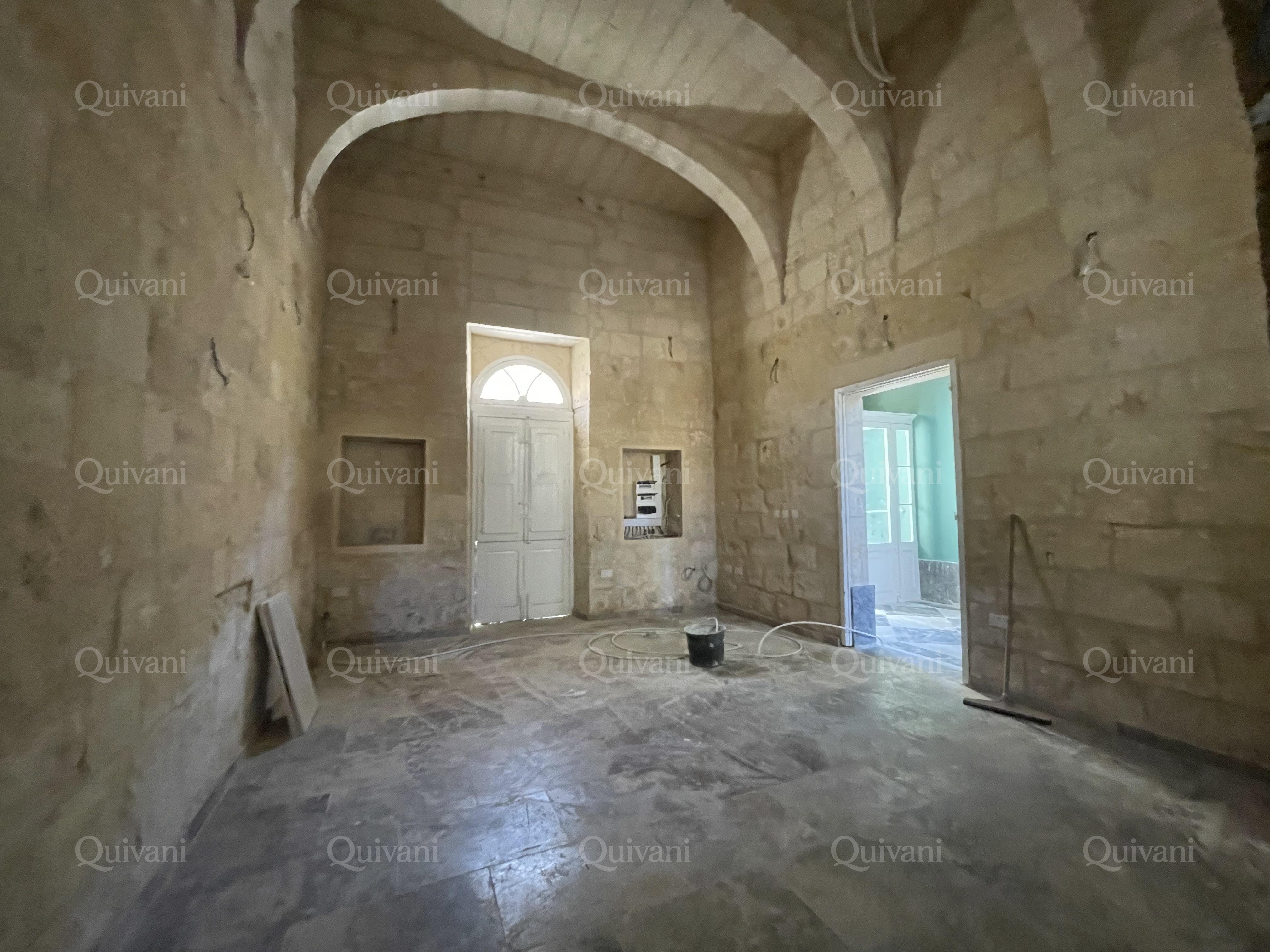 Luqa Converted Townhouse