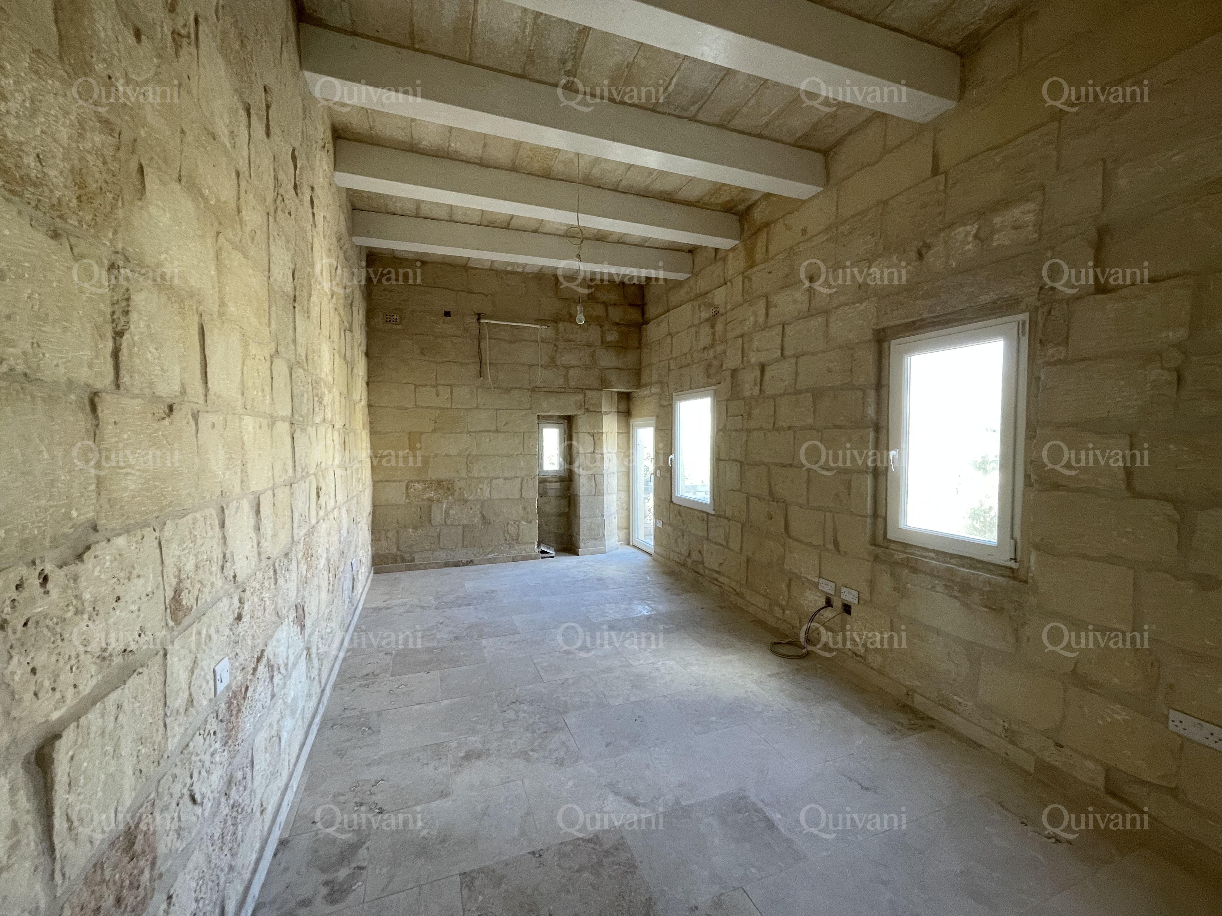 Luqa Converted Townhouse
