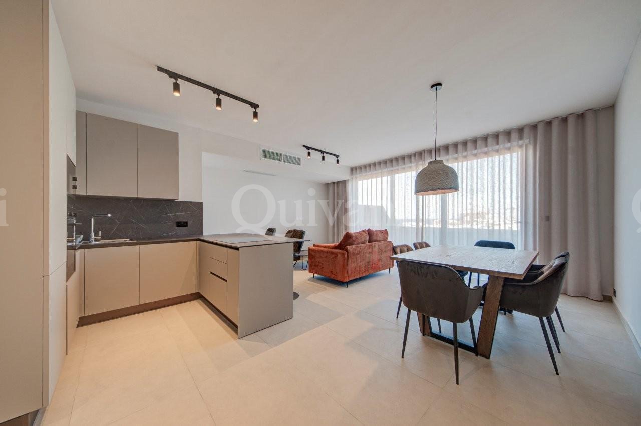 Pembroke Furnished Penthouse