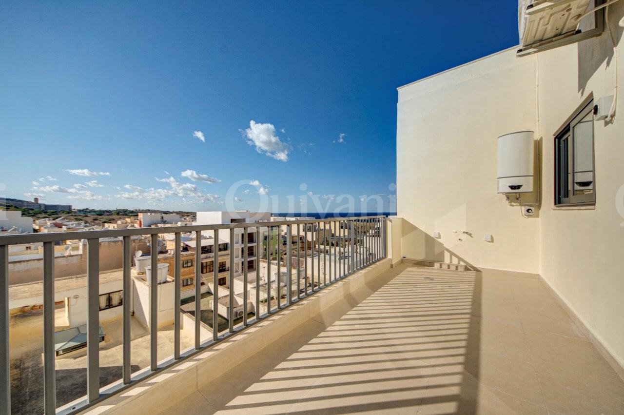 Pembroke Furnished Penthouse