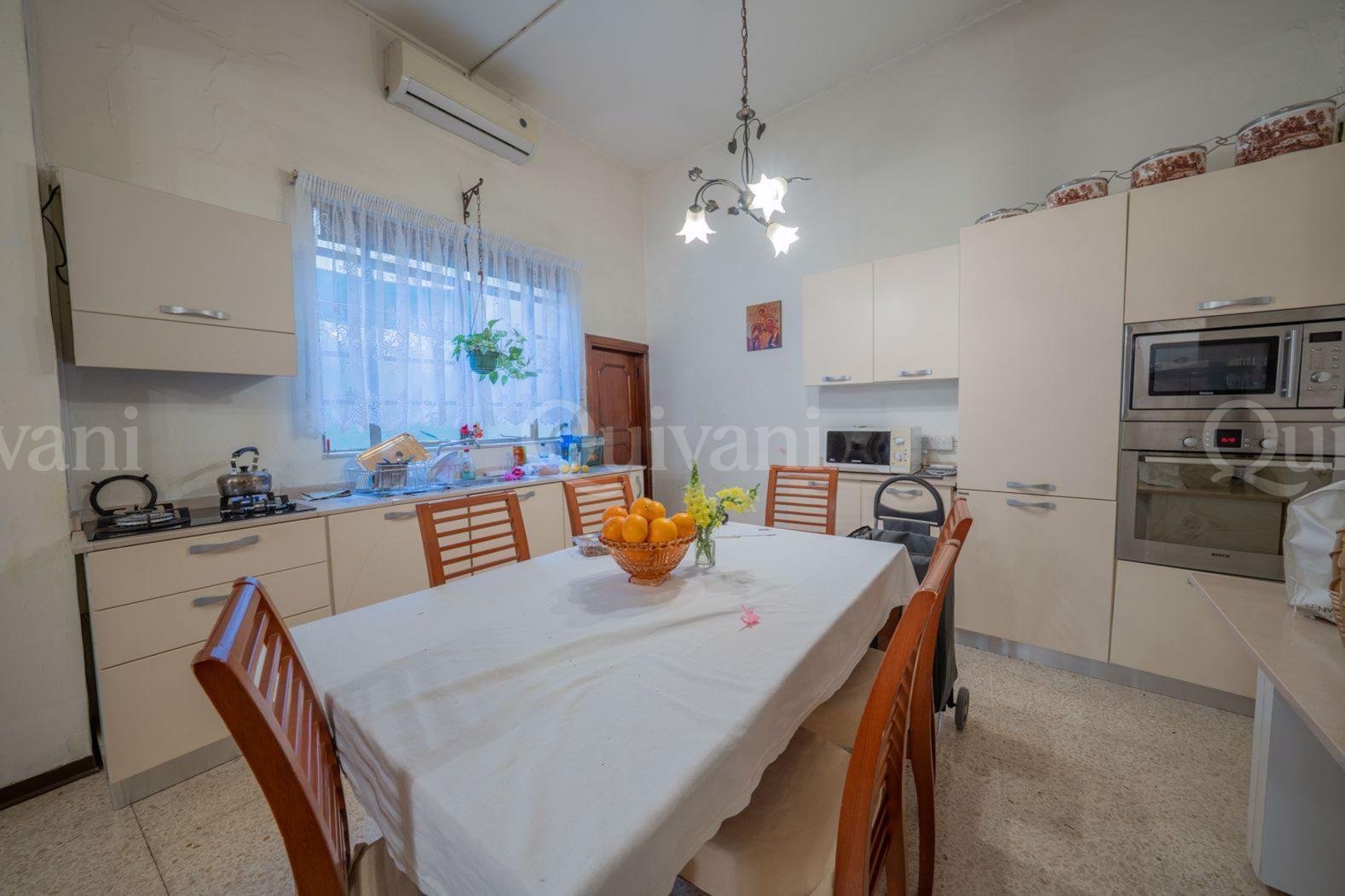 Luqa Converted Townhouse