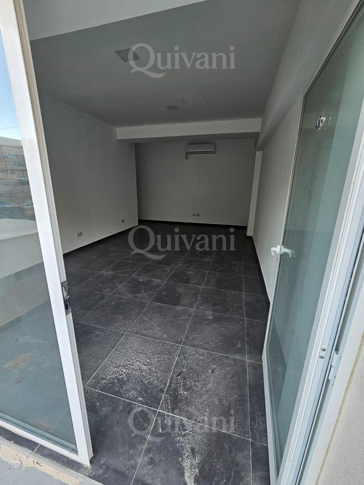 Qawra Finished General Shop