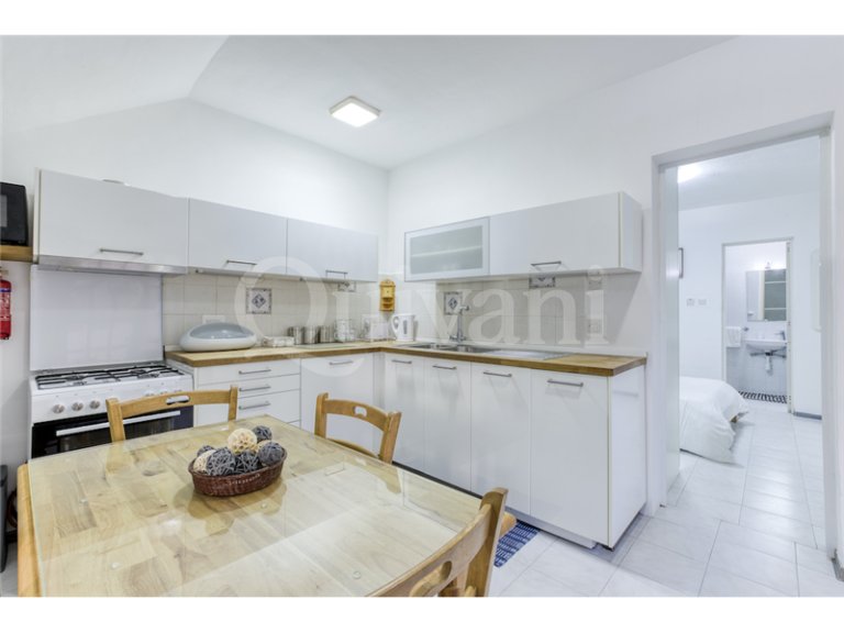 St Pauls Bay Furnished Maisonette