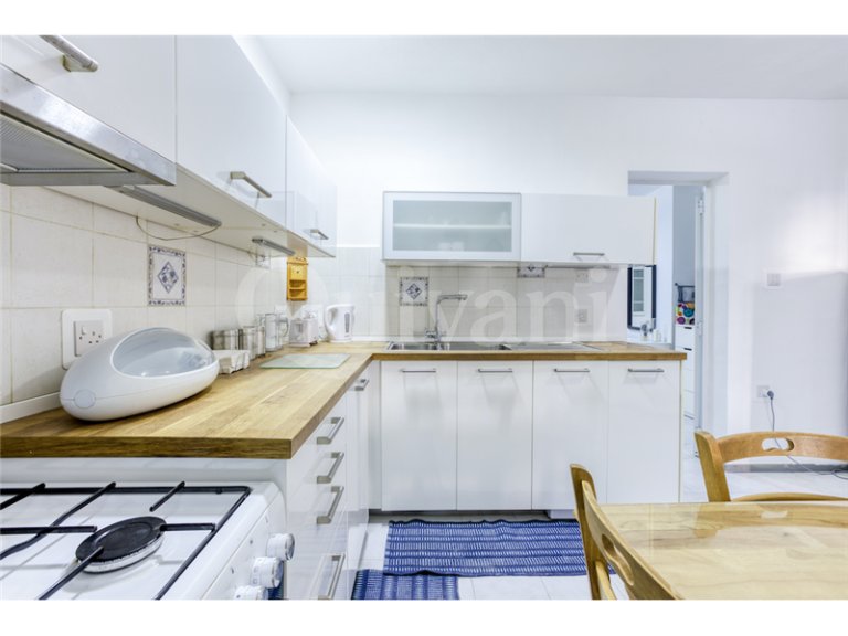 St Pauls Bay Furnished Maisonette