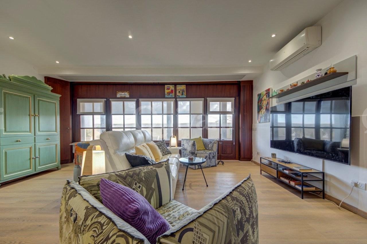 St. Angelo Mansions, Furnished Maisonette