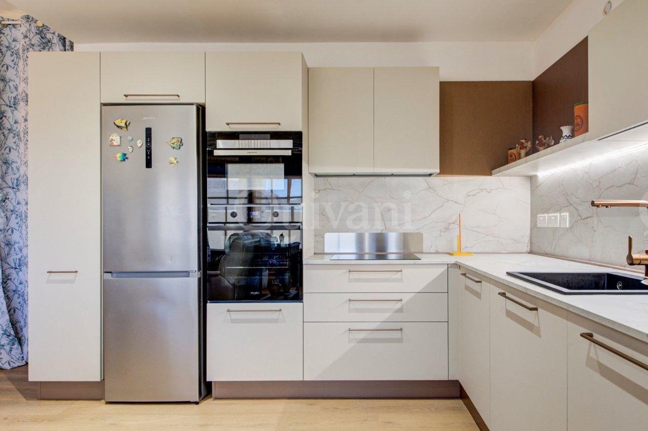 St. Angelo Mansions, Furnished Maisonette