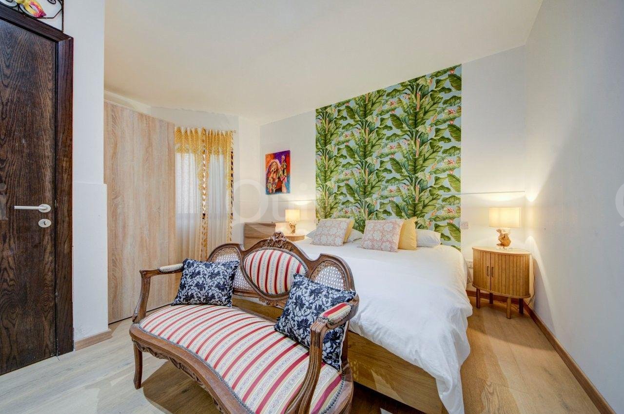 St. Angelo Mansions, Furnished Maisonette