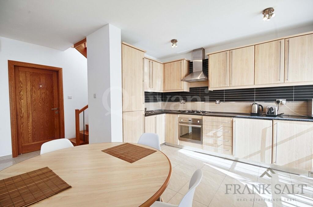Swieqi Duplex Penthouse