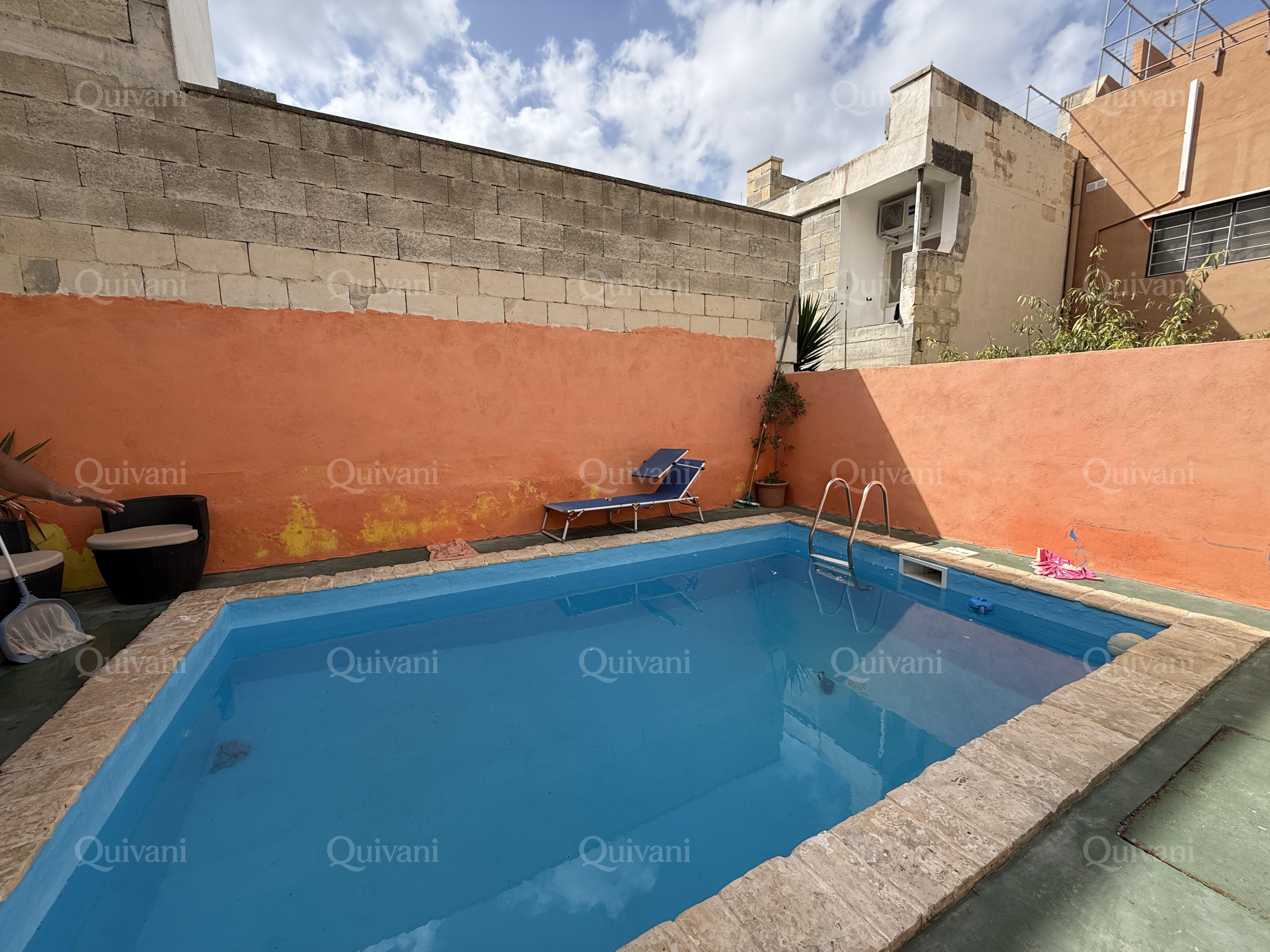 Paola Furnished Townhouse