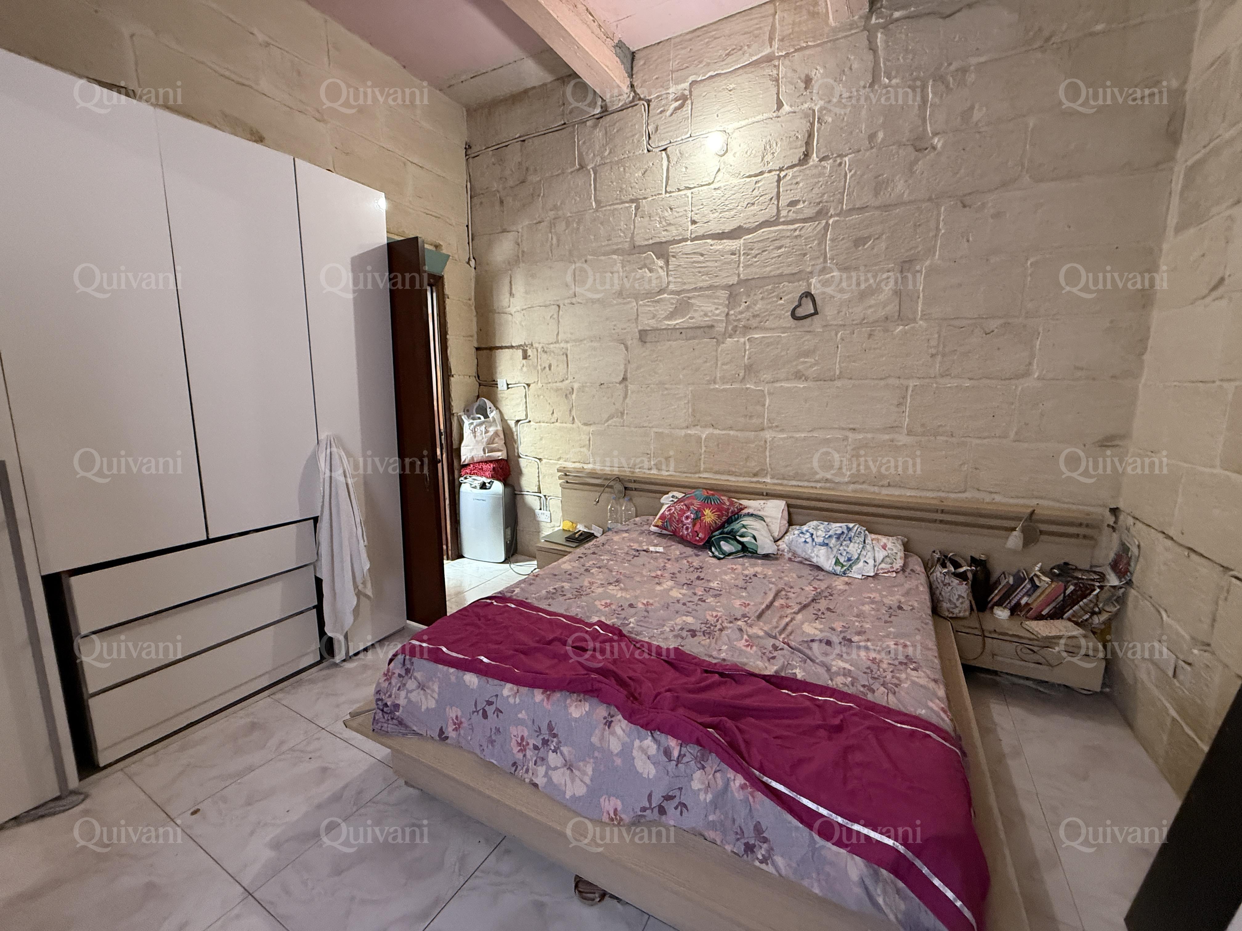 Paola Furnished Townhouse
