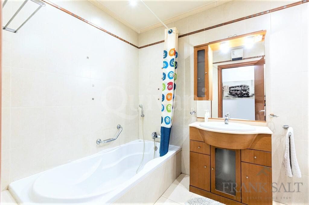 Pembroke Furnished Apartment