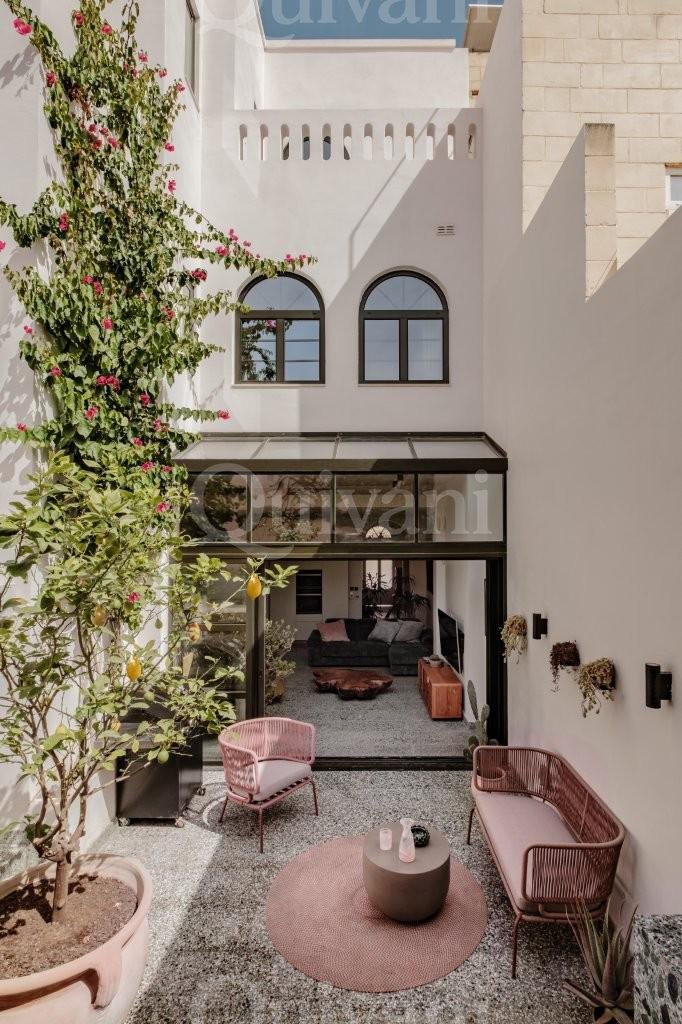 Gwardamangia Converted Townhouse